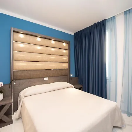 Szálloda Marconi Express 3*