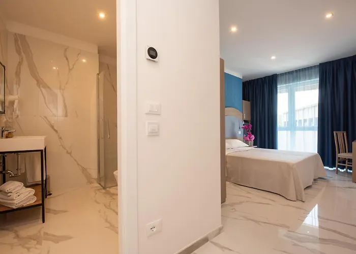 Hotell Marconi Express 3*